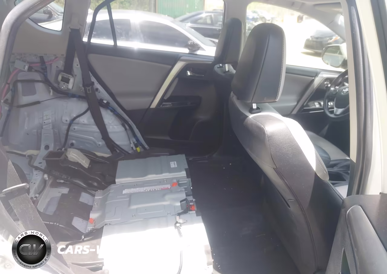 2016 Toyota Rav4 Hybrid Limited VIN:JTMDJREV2GD012032 - 8
