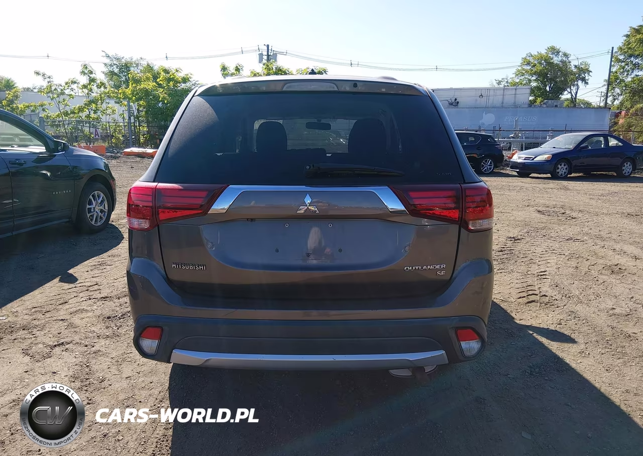 2016 Mitsubishi Outlander Se VIN:JA4AZ3A32GZ039709 - 16
