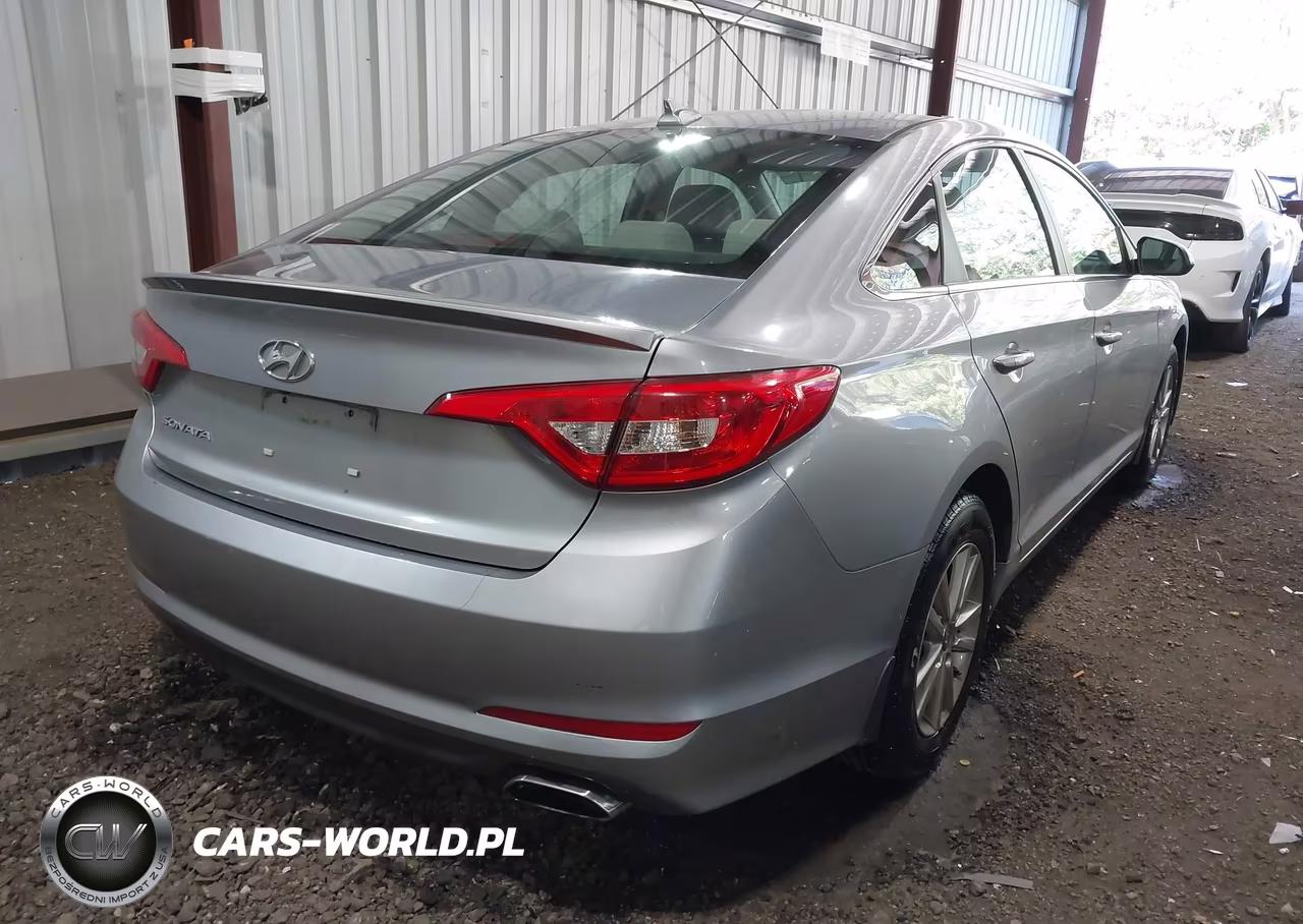2015 Hyundai Sonata Se VIN:5NPE24AF5FH157867 - 4