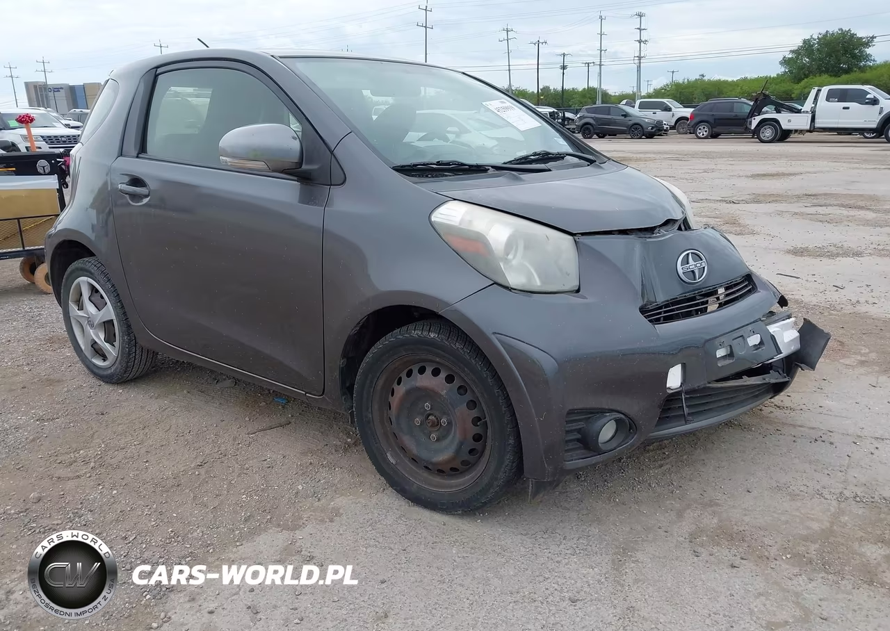 2013 Scion Iq – zdjęcie 1 z 11