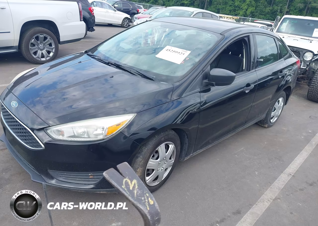 2017 Ford Focus S VIN:1FADP3E27HL251672 - 2