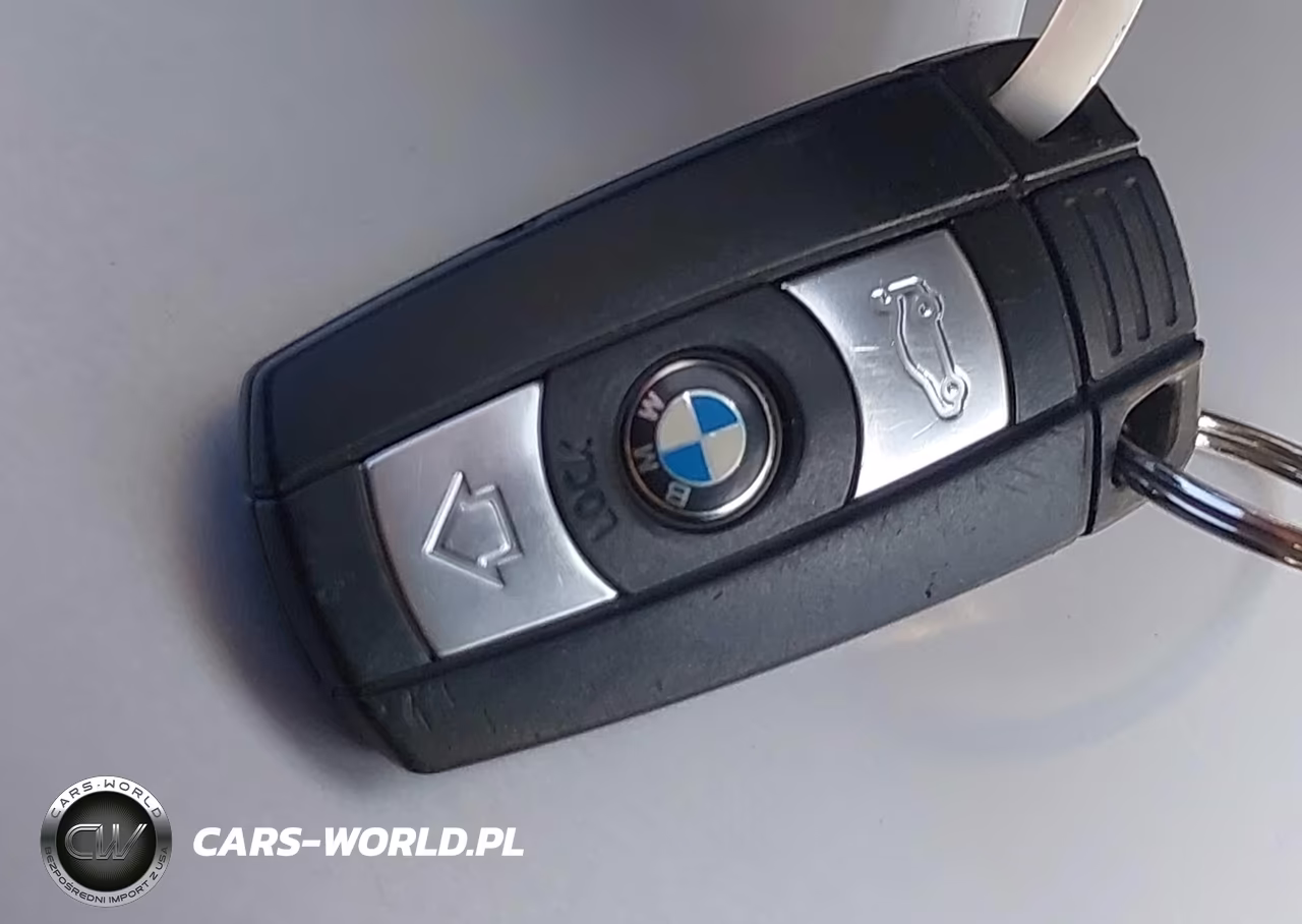 2011 BMW 328I xDrive VIN:WBAUU3C5XBA541789 - 11