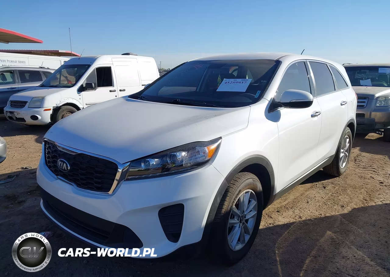 2020 Kia Sorento 2.4L L VIN:5XYPG4A37LG682979 - 2