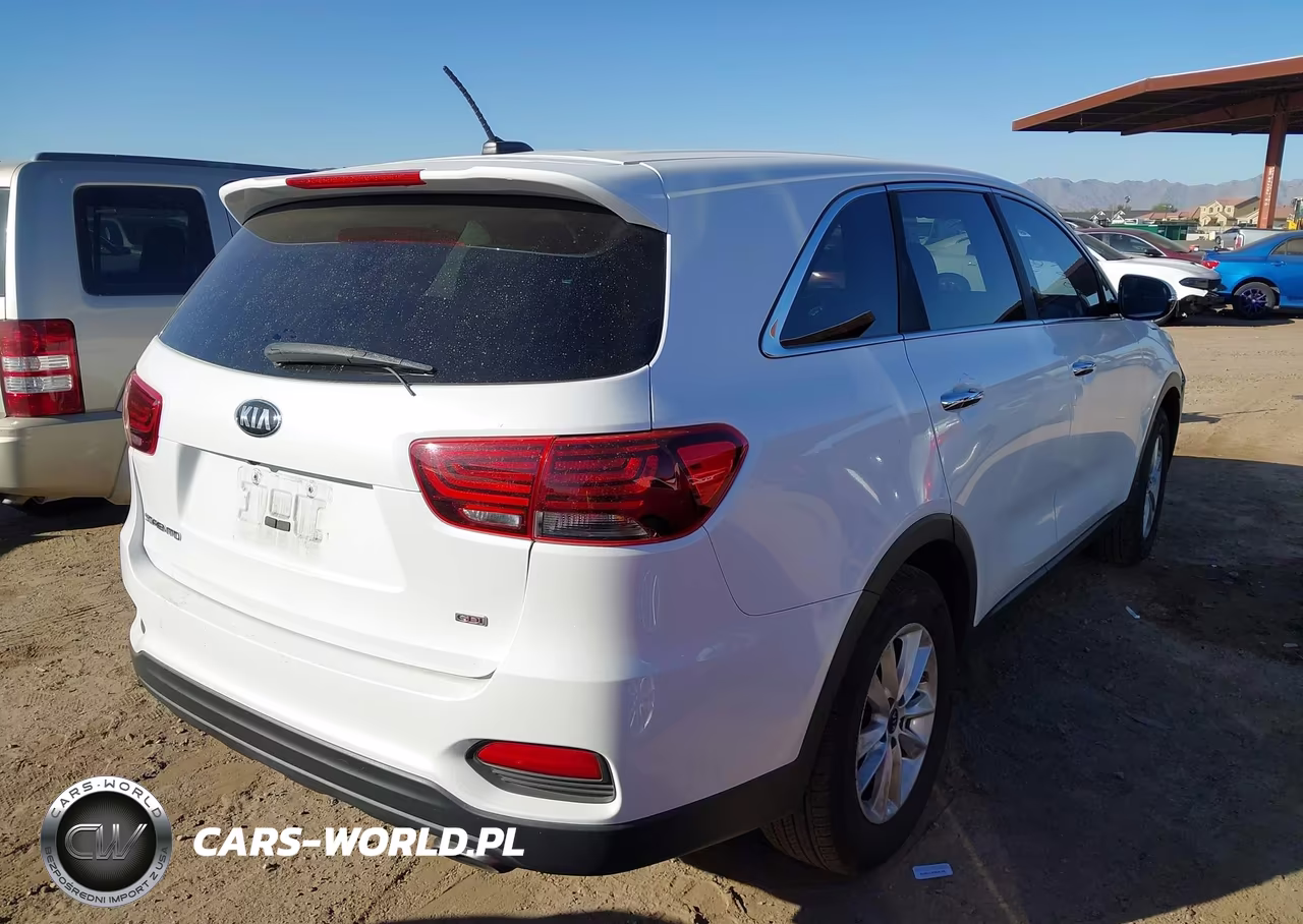 2020 Kia Sorento 2.4L L VIN:5XYPG4A37LG682979 - 4