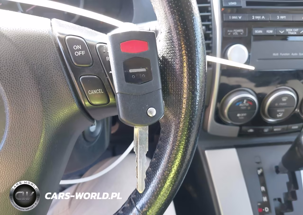 2010 Mazda Mazda5 Touring VIN:JM1CR2WL5A0360642 - 11