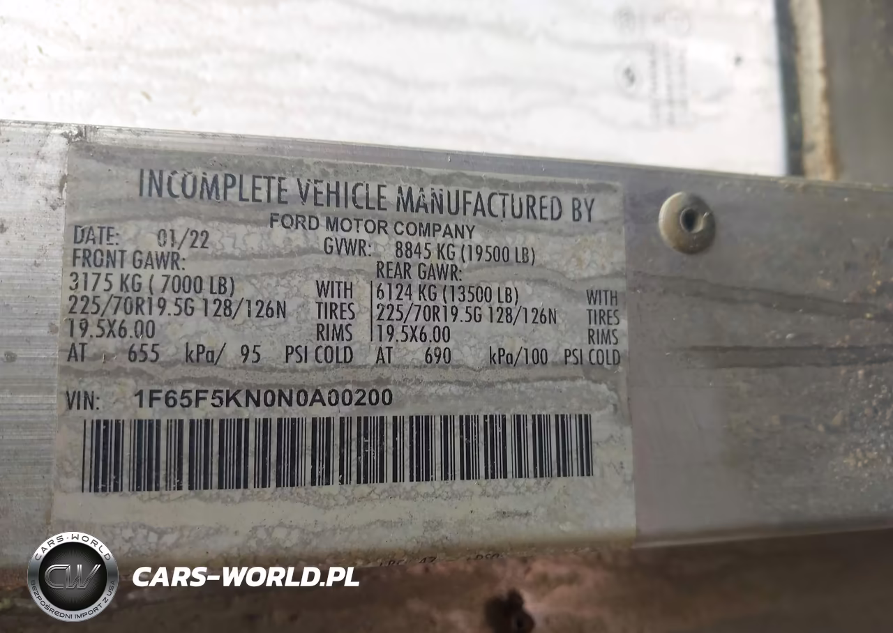 2022 Ford F-59 Commercial Stripped VIN:1F65F5KN0N0A00200 - 9