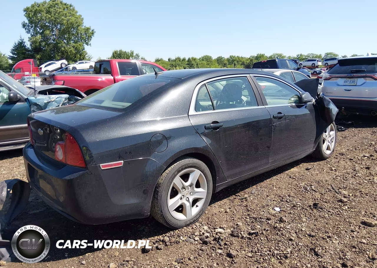 2011 Chevrolet Malibu Ls VIN:1G1ZB5E10BF128683 - 4