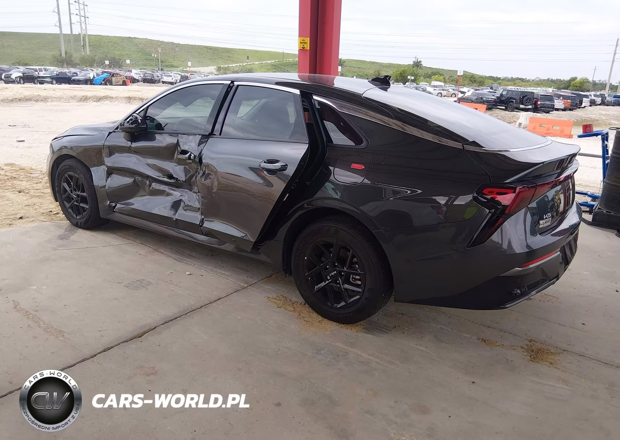 2026 Kia K5 Lxs Fwd VIN:KNAG24J78T5461494 - 3