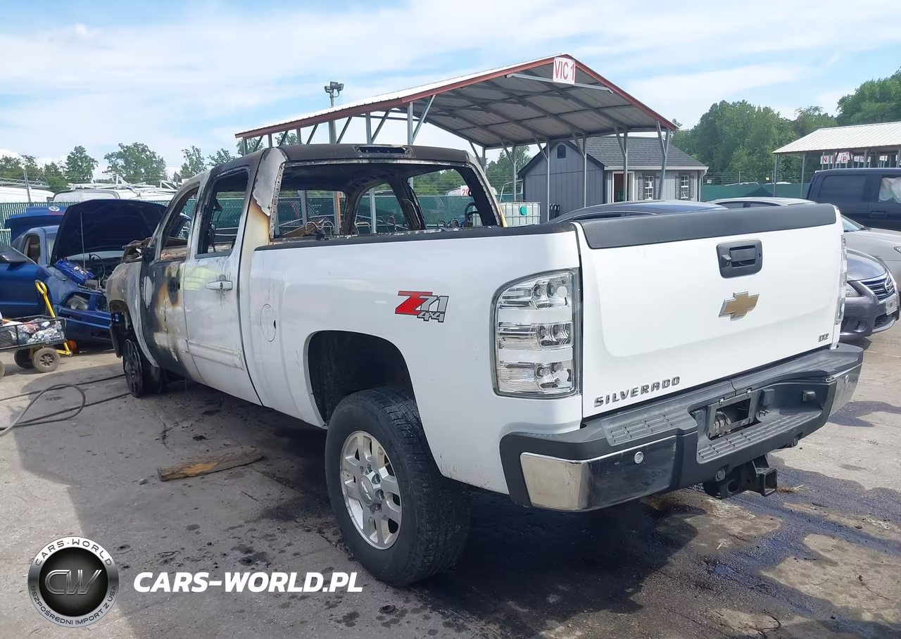 2011 Chevrolet Silverado 2500Hd Ltz VIN:1GC1KYC89BF196437 - 3