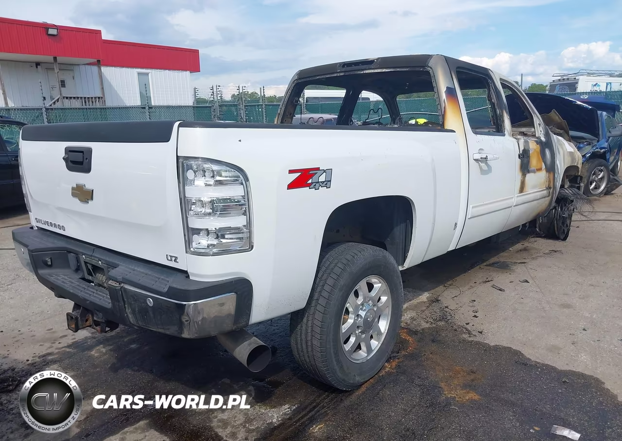 2011 Chevrolet Silverado 2500Hd Ltz VIN:1GC1KYC89BF196437 - 4