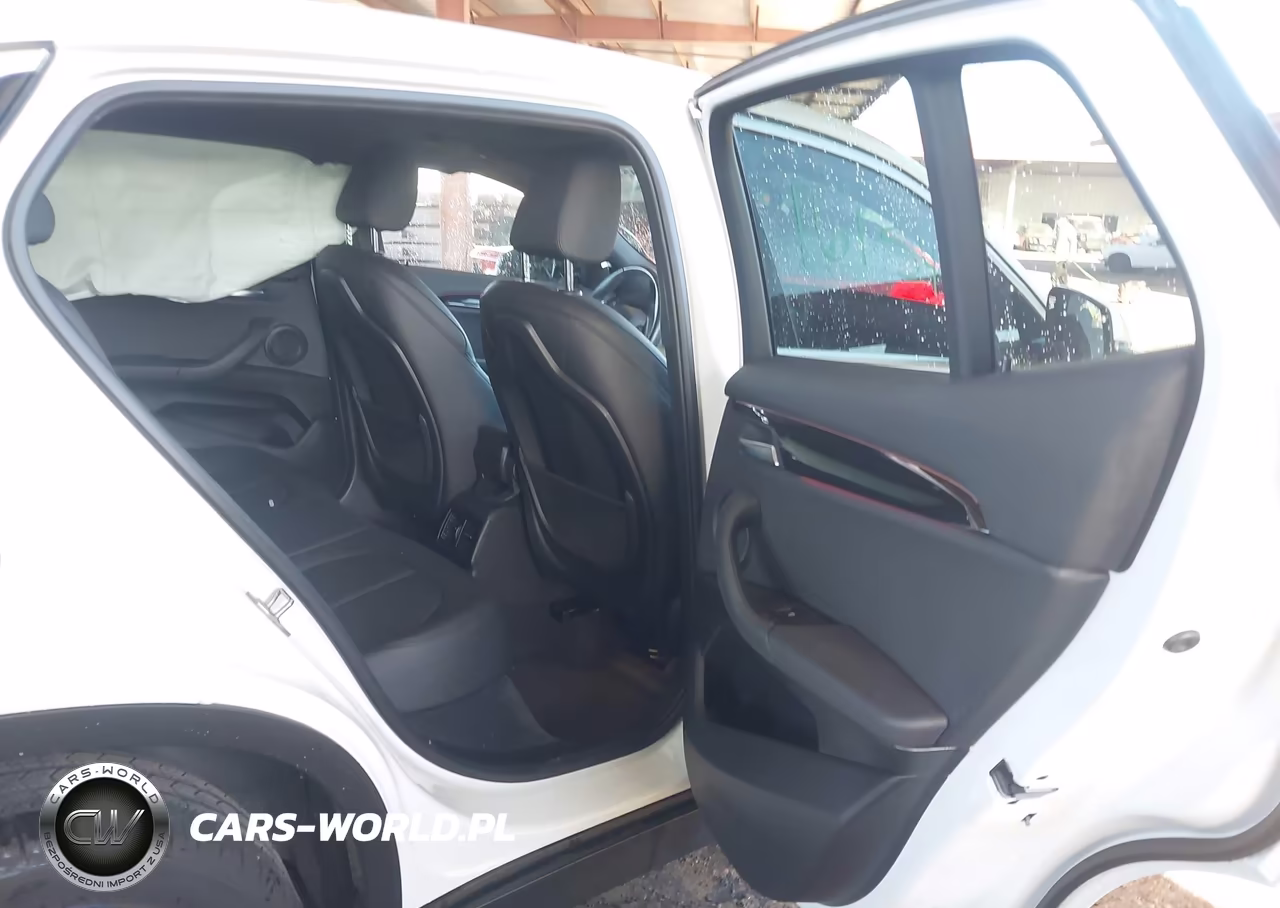 2019 BMW X2 xDrive28I VIN:WBXYJ5C59KEF83653 - 8