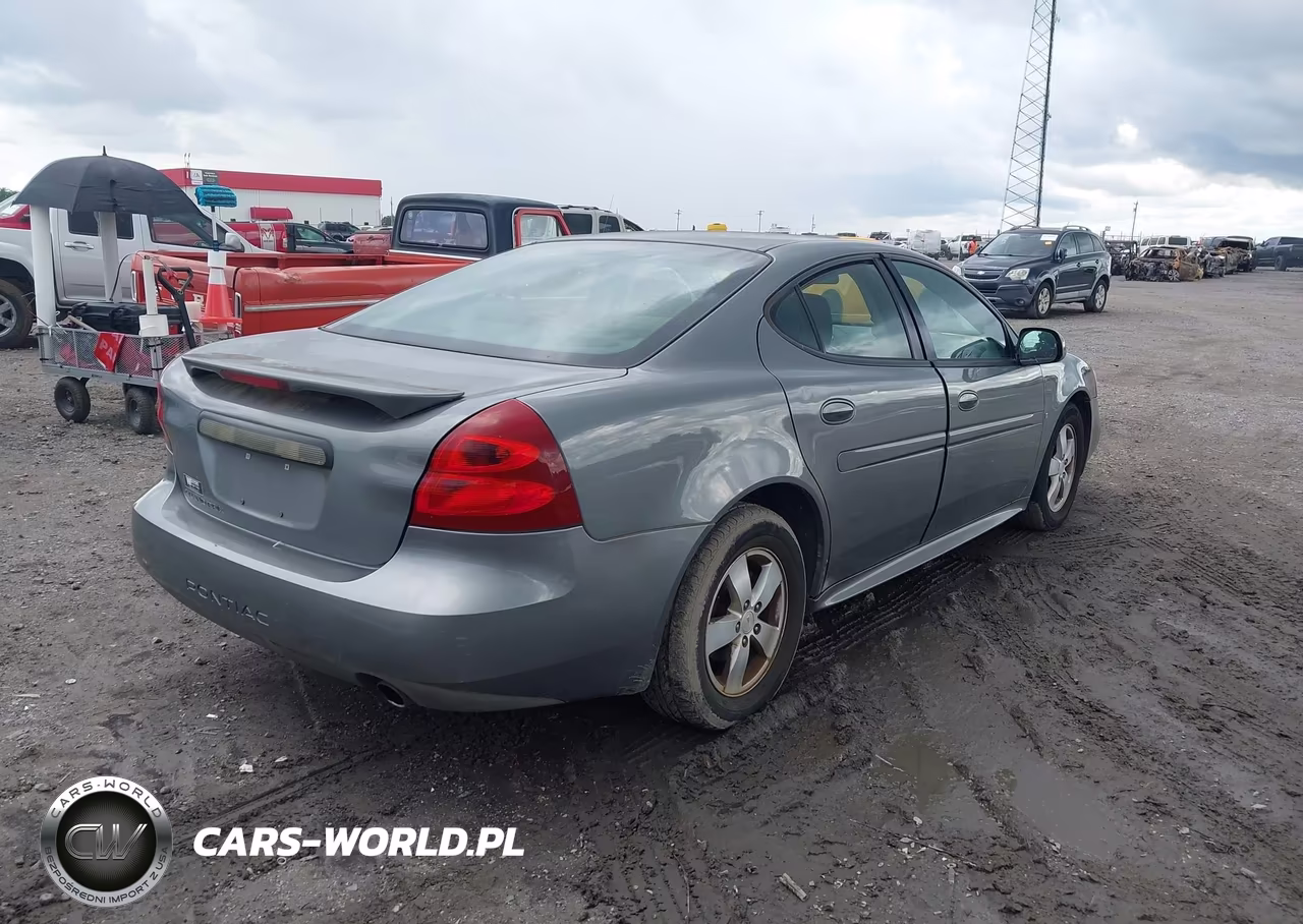 2008 Pontiac Grand Prix VIN:2G2WP552681161454 - 4