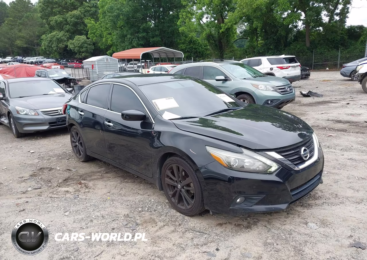 2017 Nissan Altima 2.5 Sr – zdjęcie 1 z 16
