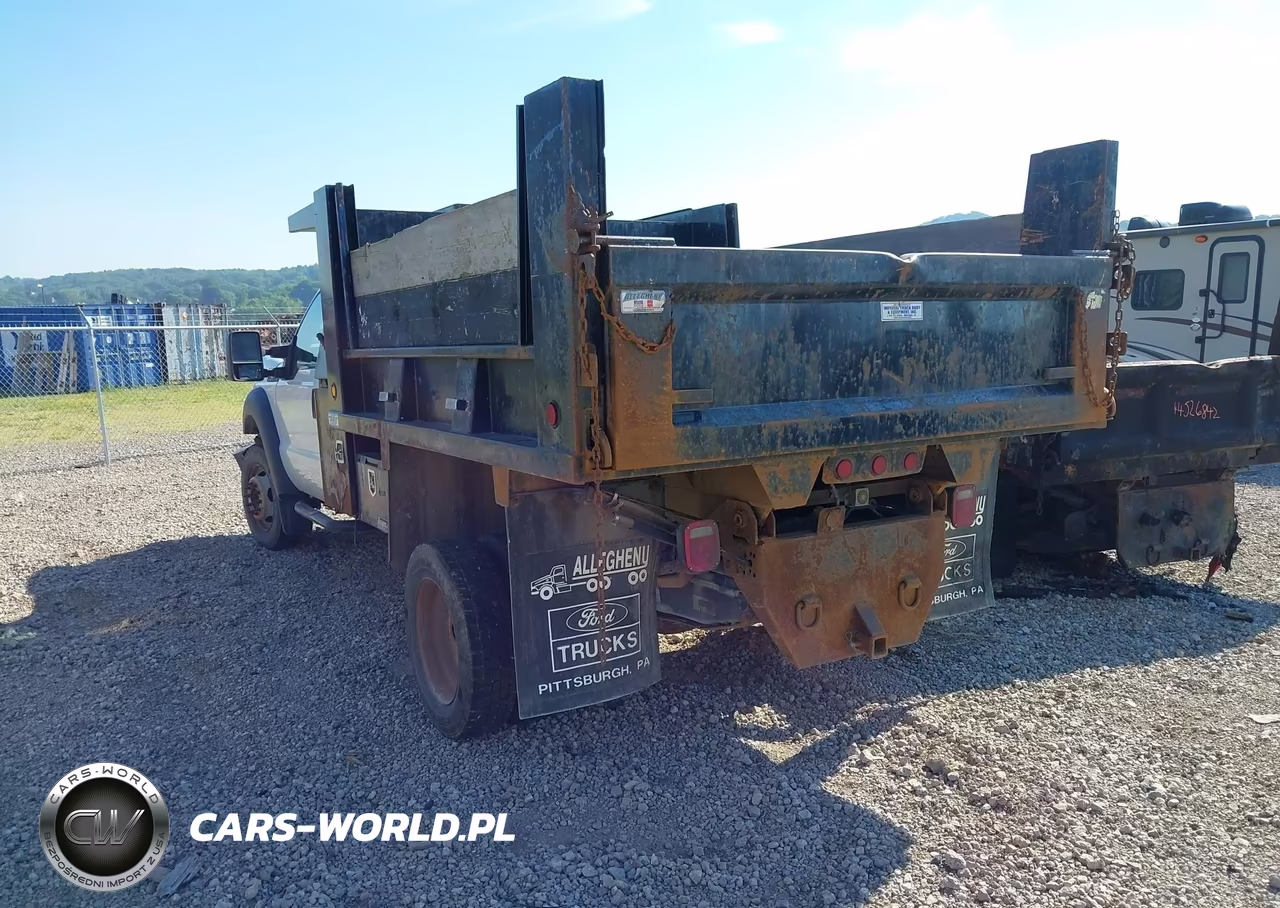 2012 Ford F-550 Chassis Xl VIN:1FDUF5HY2CEB46233 - 3