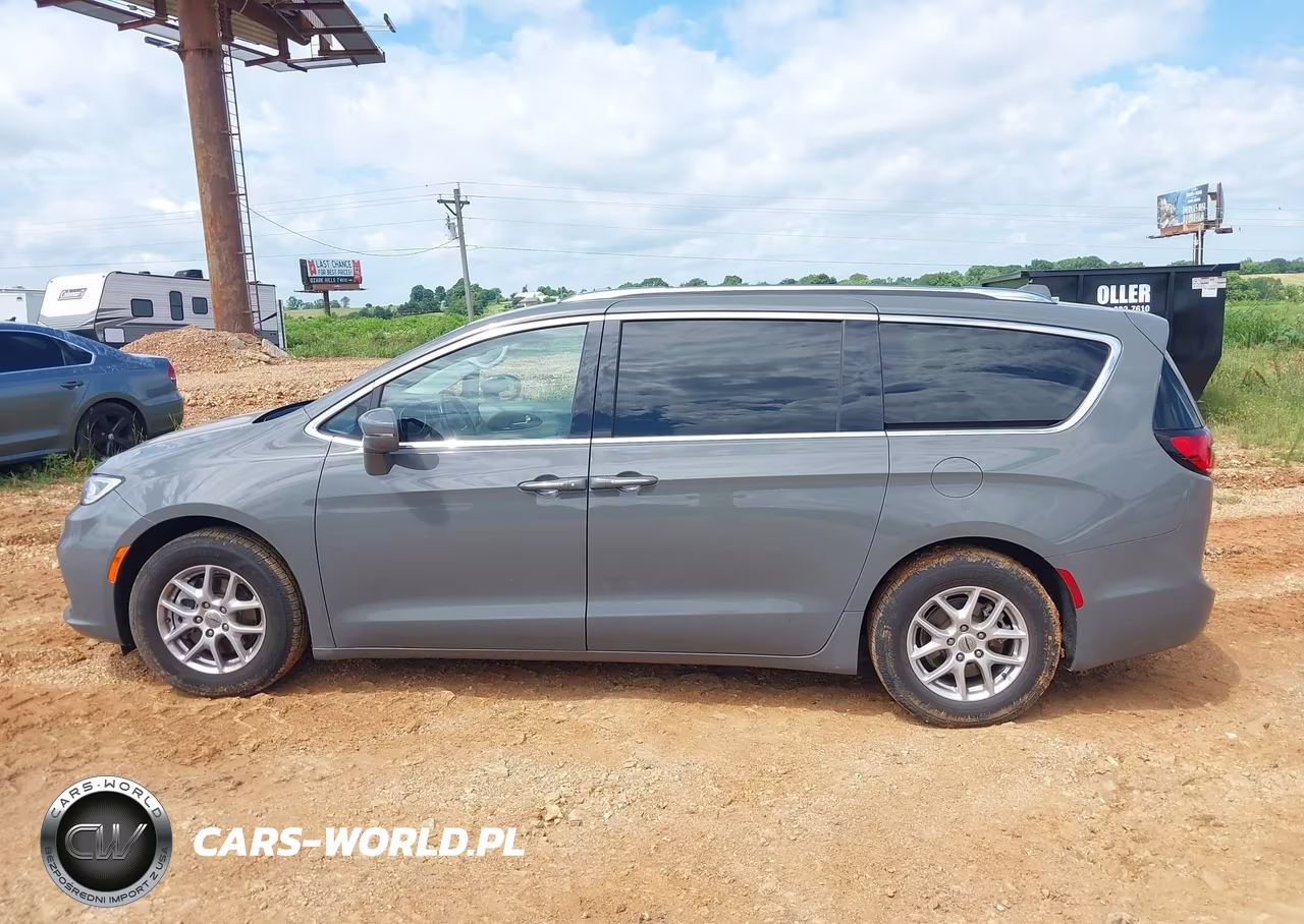 2021 Chrysler Pacifica Touring L VIN:2C4RC1BGXMR591903 - 14