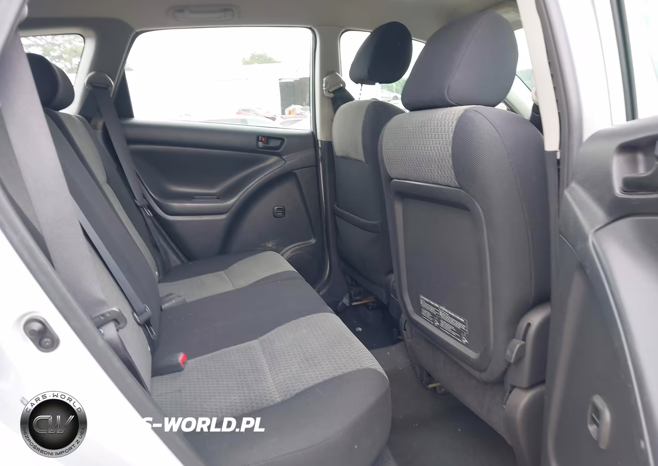 2007 Toyota Matrix VIN:2T1KR32E67C680088 - 8
