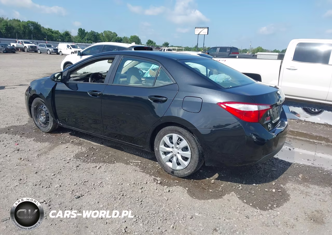 2015 Toyota Corolla Le VIN:5YFBURHE0FP316269 - 3