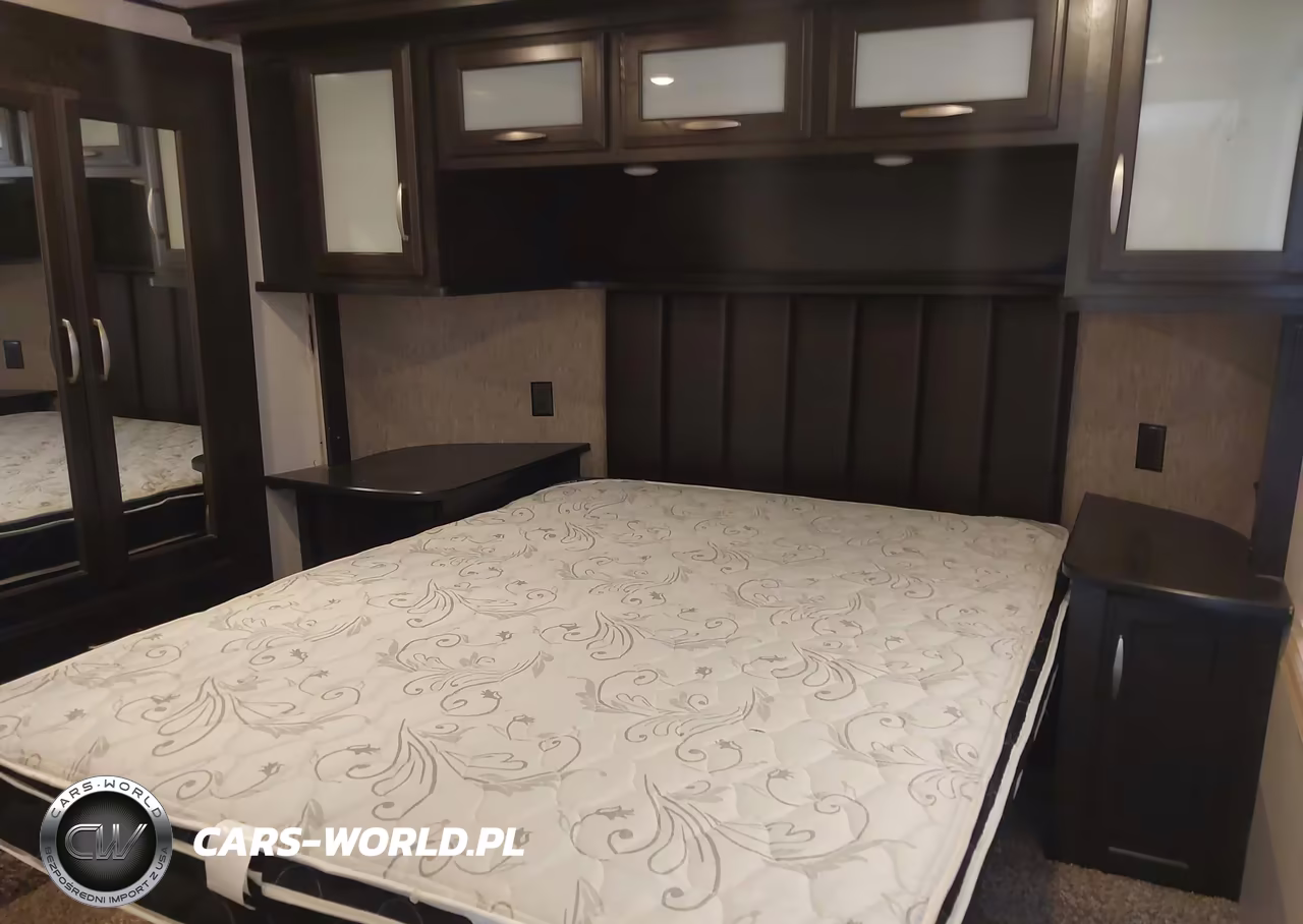 2016 Grand Design Momentum 36' 5Th Wheel VIN:573FM4027G1202046 - 5