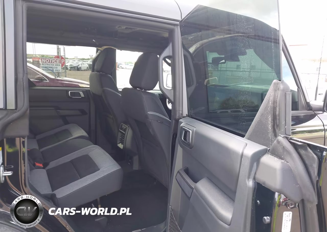 2026 Ford Bronco Big Bend VIN:1FMDE7BH1TLA76906 - 8