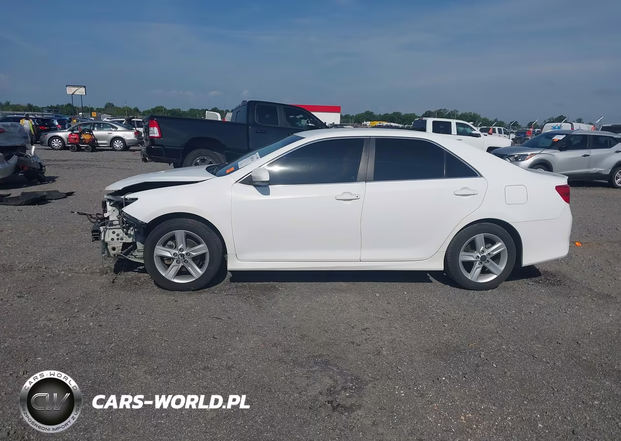2013 Toyota Camry Se VIN:4T1BF1FK8DU662361 - 15