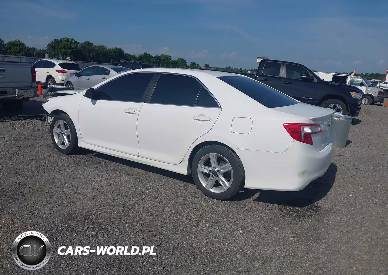2013 Toyota Camry Se VIN:4T1BF1FK8DU662361 - 3
