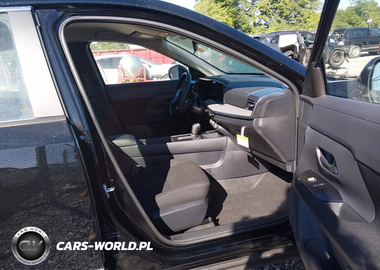 2026 Nissan Kicks S VIN:3N8AP6BB5TL374102 - 5