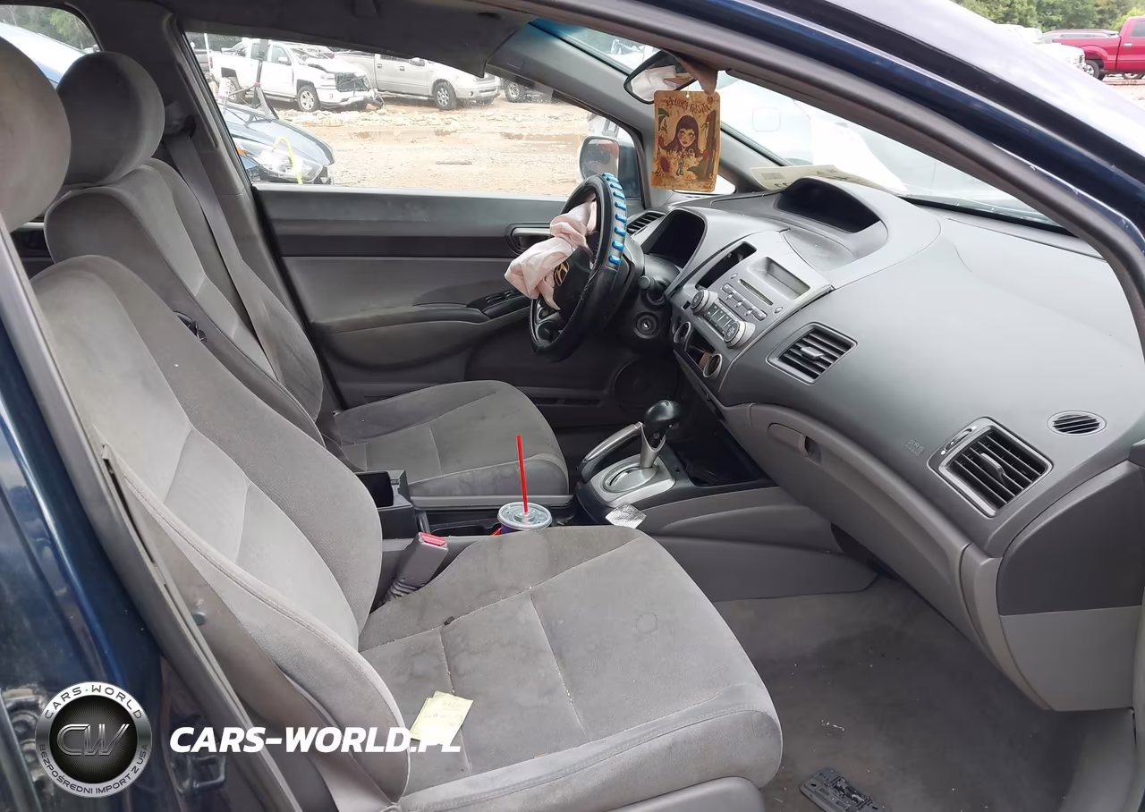 2008 Honda Civic Lx VIN:1HGFA16518L082235 - 5