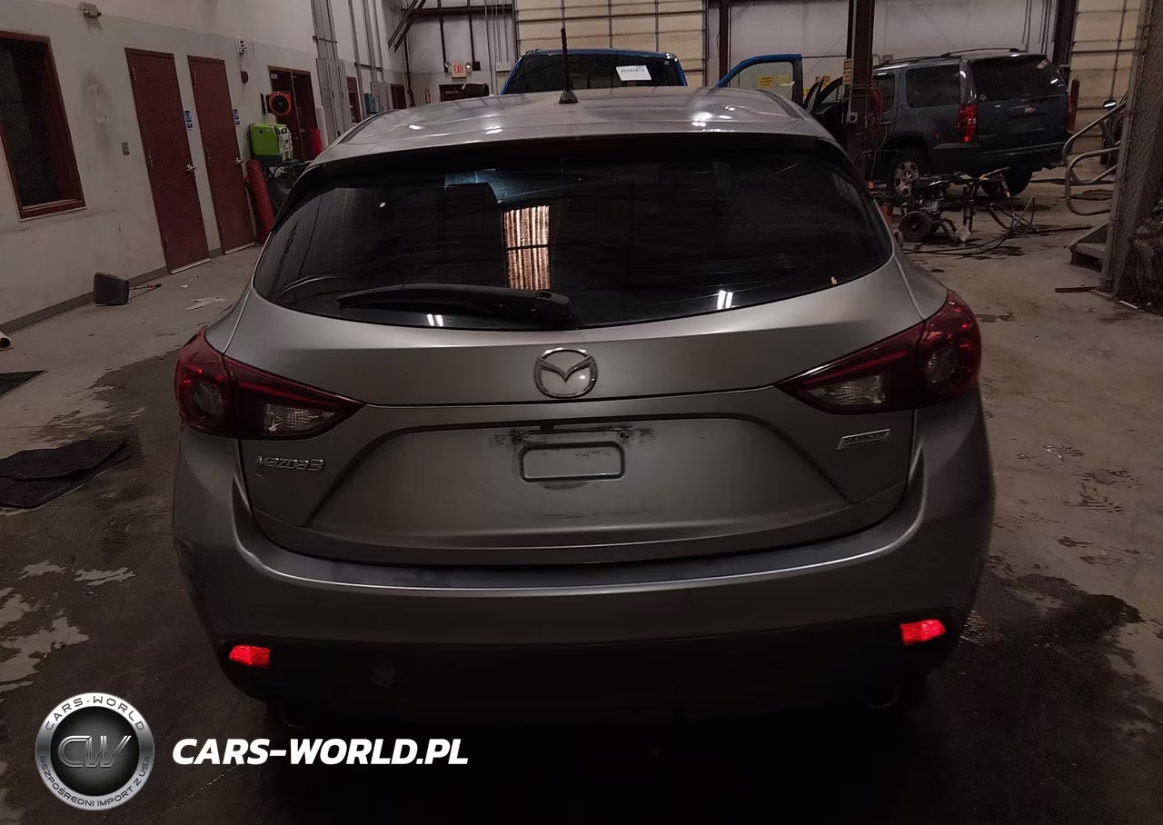 2016 Mazda Mazda3 I Touring VIN:JM1BM1L7XG1319535 - 16