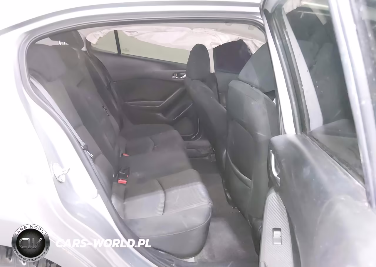 2016 Mazda Mazda3 I Touring VIN:JM1BM1L7XG1319535 - 8