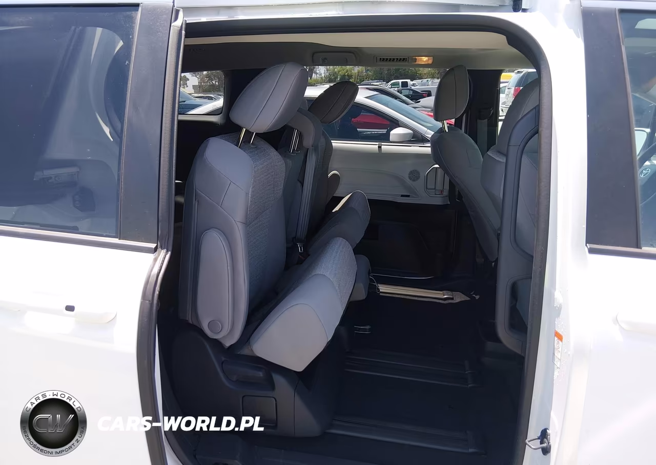 2025 Toyota Sienna Le VIN:5TDBRKEC0SS261707 - 8