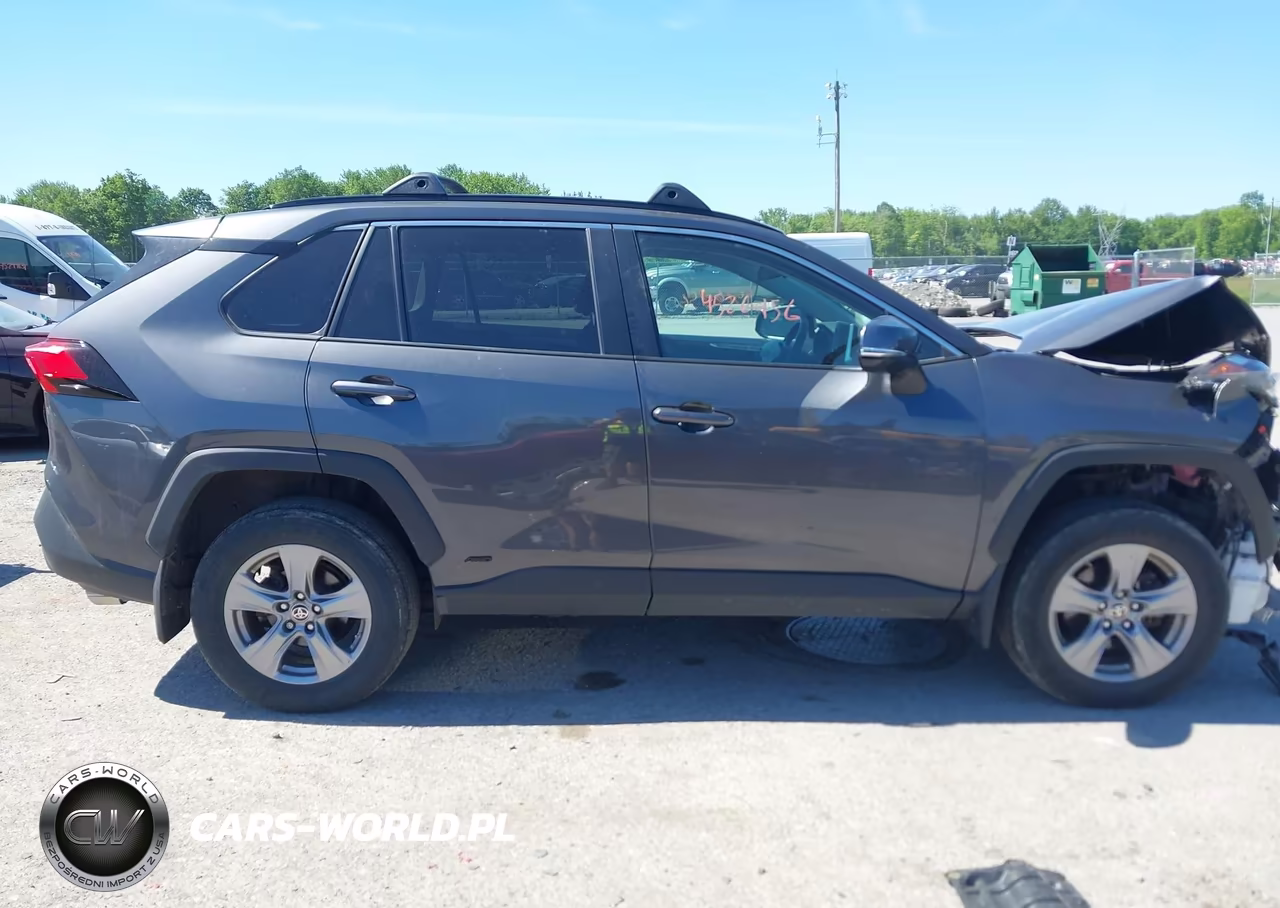 2024 Toyota Rav4 Hybrid Le VIN:2T3MWRFV3RW190960 - 13