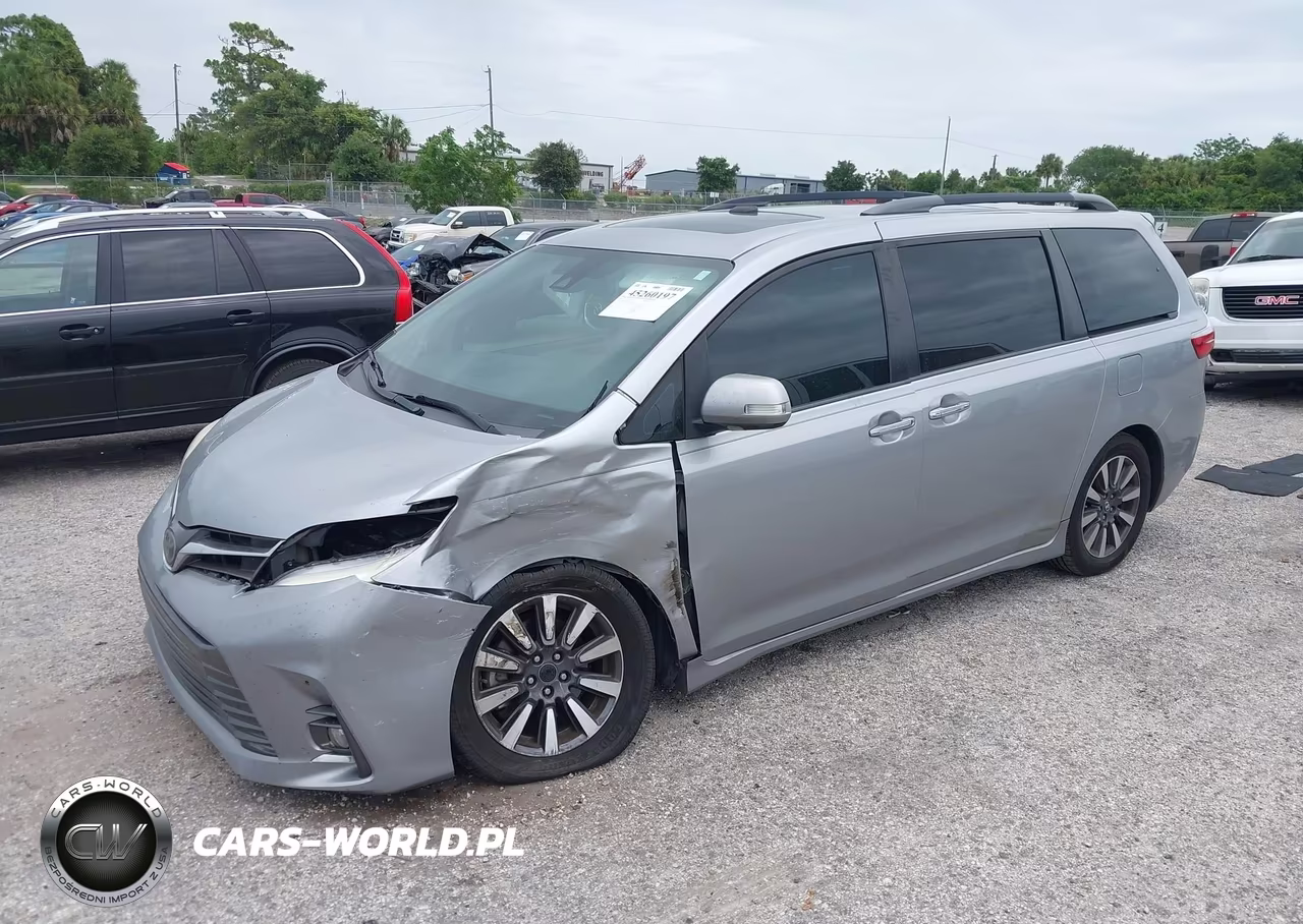 2018 Toyota Sienna Limited 7 Passenger VIN:5TDYZ3DCXJS957944 - 2
