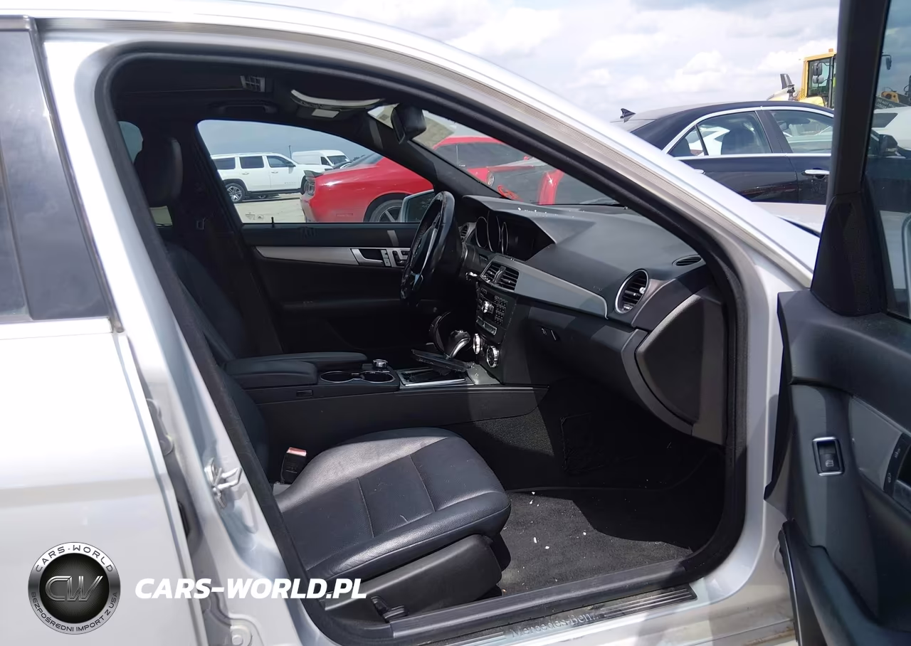 2012 Mercedes-Benz C 250 Luxury-Sport VIN:WDDGF4HB9CR226442 - 5