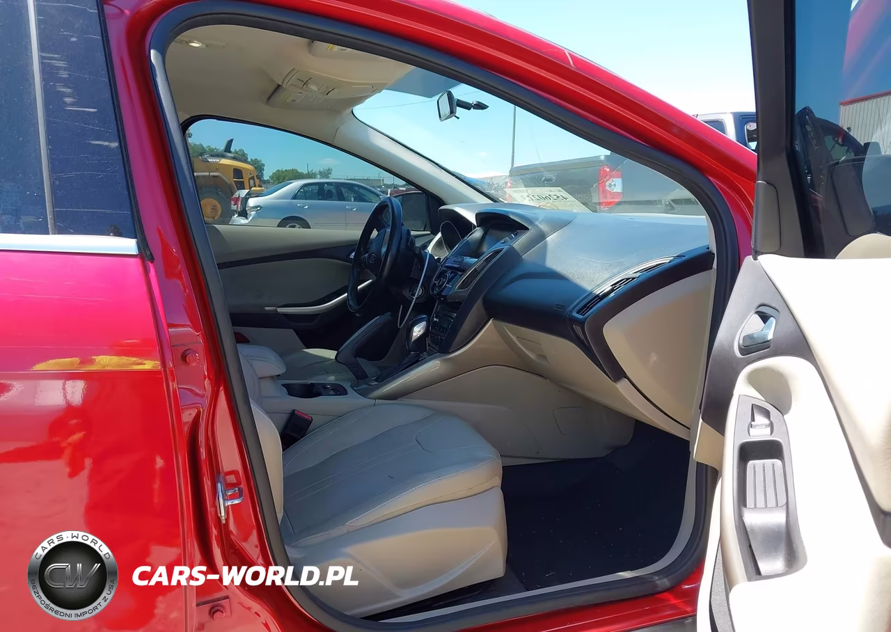 2012 Ford Focus Sel VIN:1FAHP3M2XCL243898 - 5