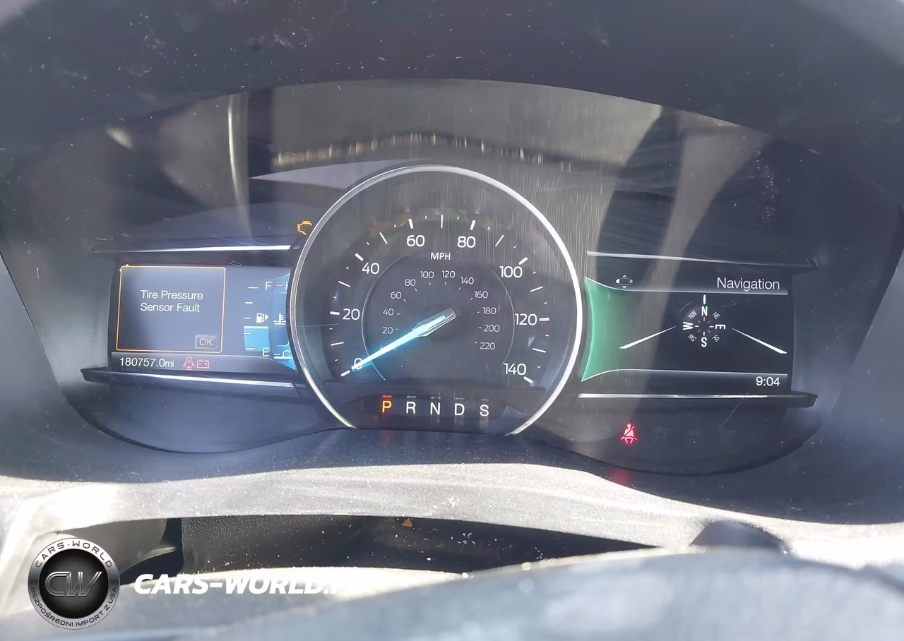 2017 Ford Explorer Limited VIN:1FM5K8F82HGE17923 - 7