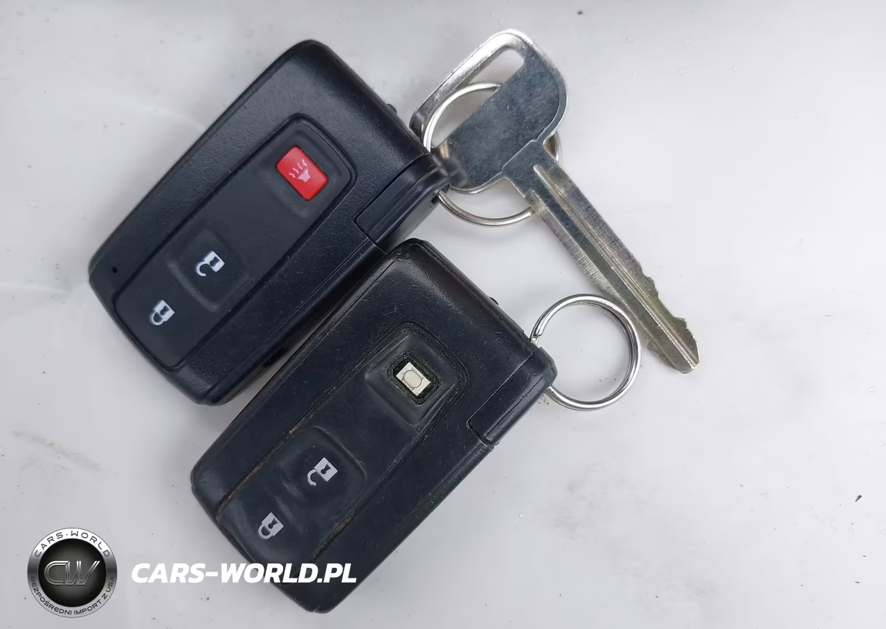 2007 Toyota Prius VIN:JTDKB20U377670502 - 11