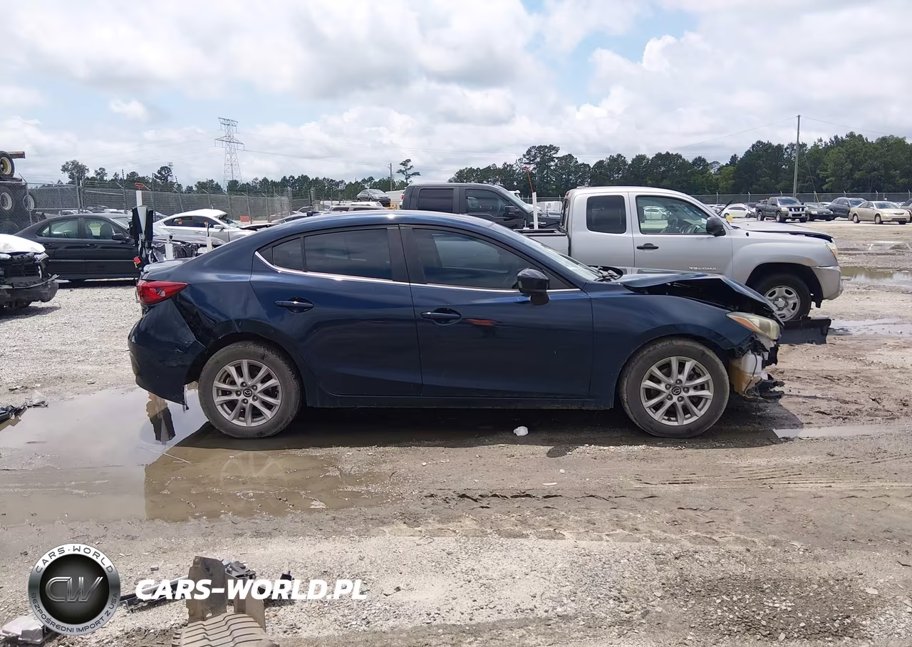 2016 Mazda Mazda3 I Grand Touring VIN:JM1BM1X77G1328087 - 14