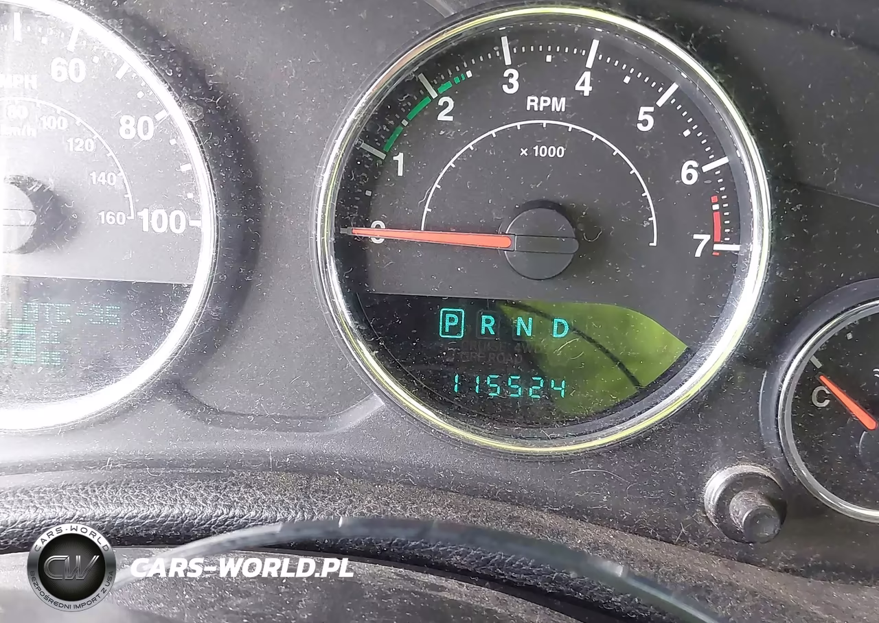 2014 Jeep Wrangler Unlimited Sport VIN:1C4BJWDG2EL126835 - 15
