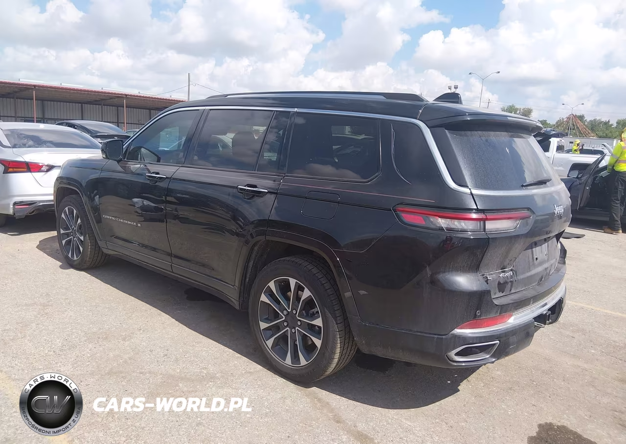 2023 Jeep Grand Cherokee L Overland 4X4 VIN:1C4RJKDG0P8737492 - 3