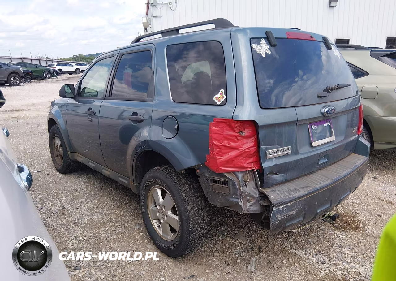 2012 Ford Escape Xlt VIN:1FMCU9DG0CKA08133 - 3