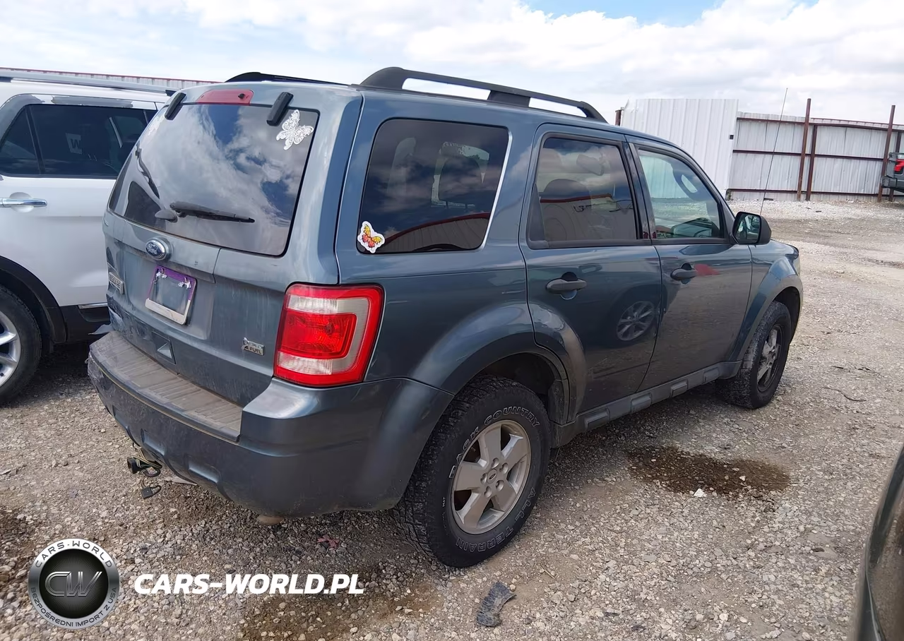 2012 Ford Escape Xlt VIN:1FMCU9DG0CKA08133 - 4