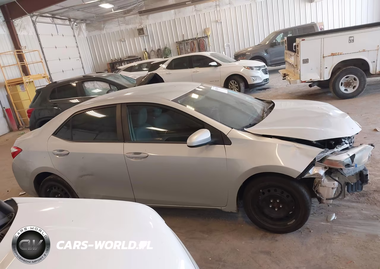 2016 Toyota Corolla Le VIN:2T1BURHE4GC617001 - 16