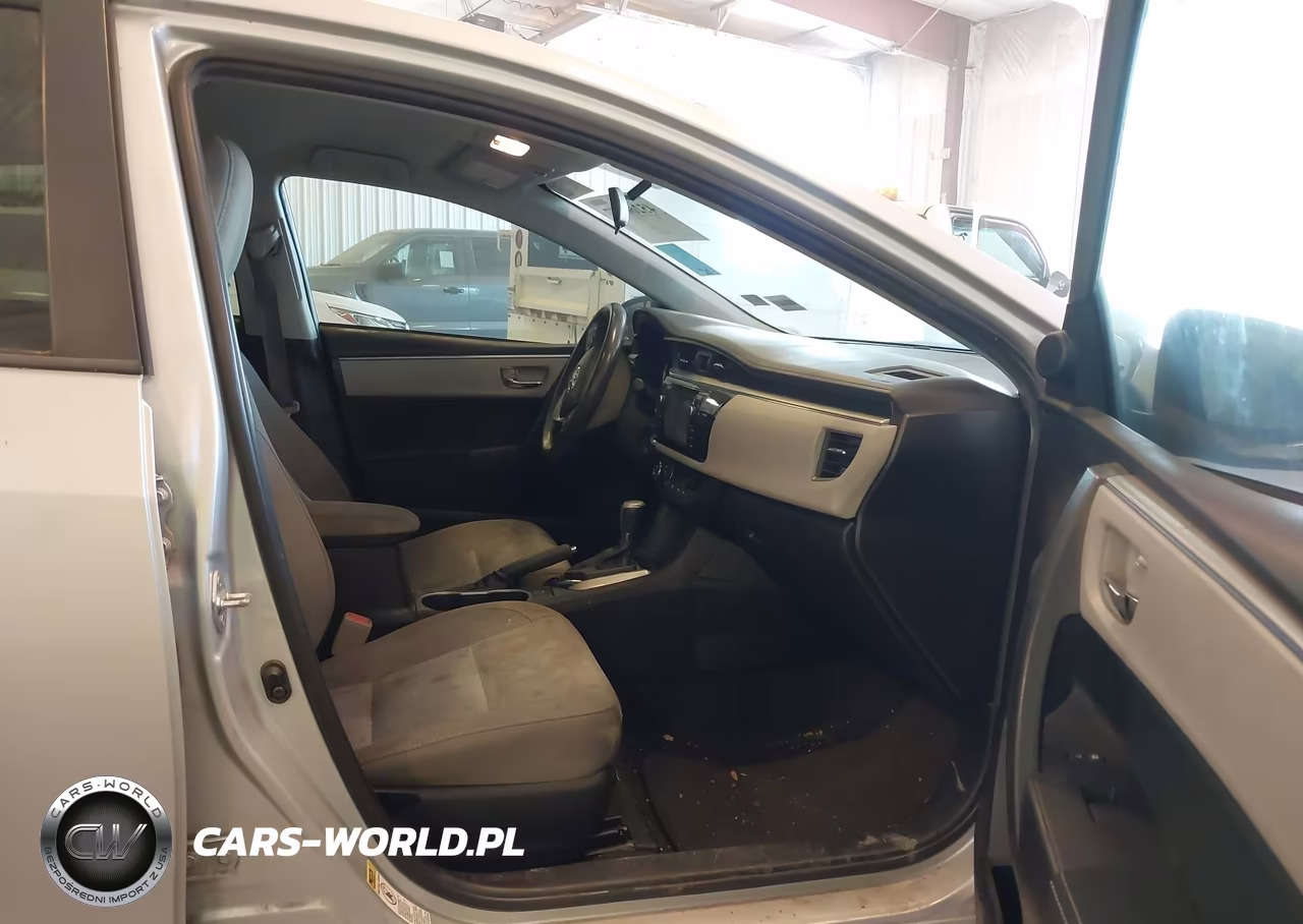 2016 Toyota Corolla Le VIN:2T1BURHE4GC617001 - 5