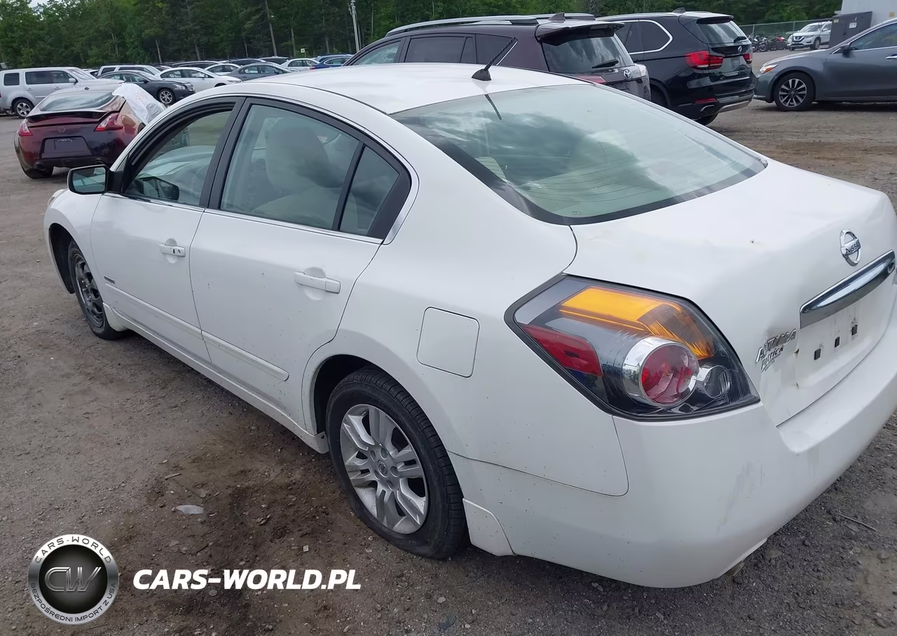 2011 Nissan Altima Hybrid VIN:1N4CL2AP2BC183467 - 3