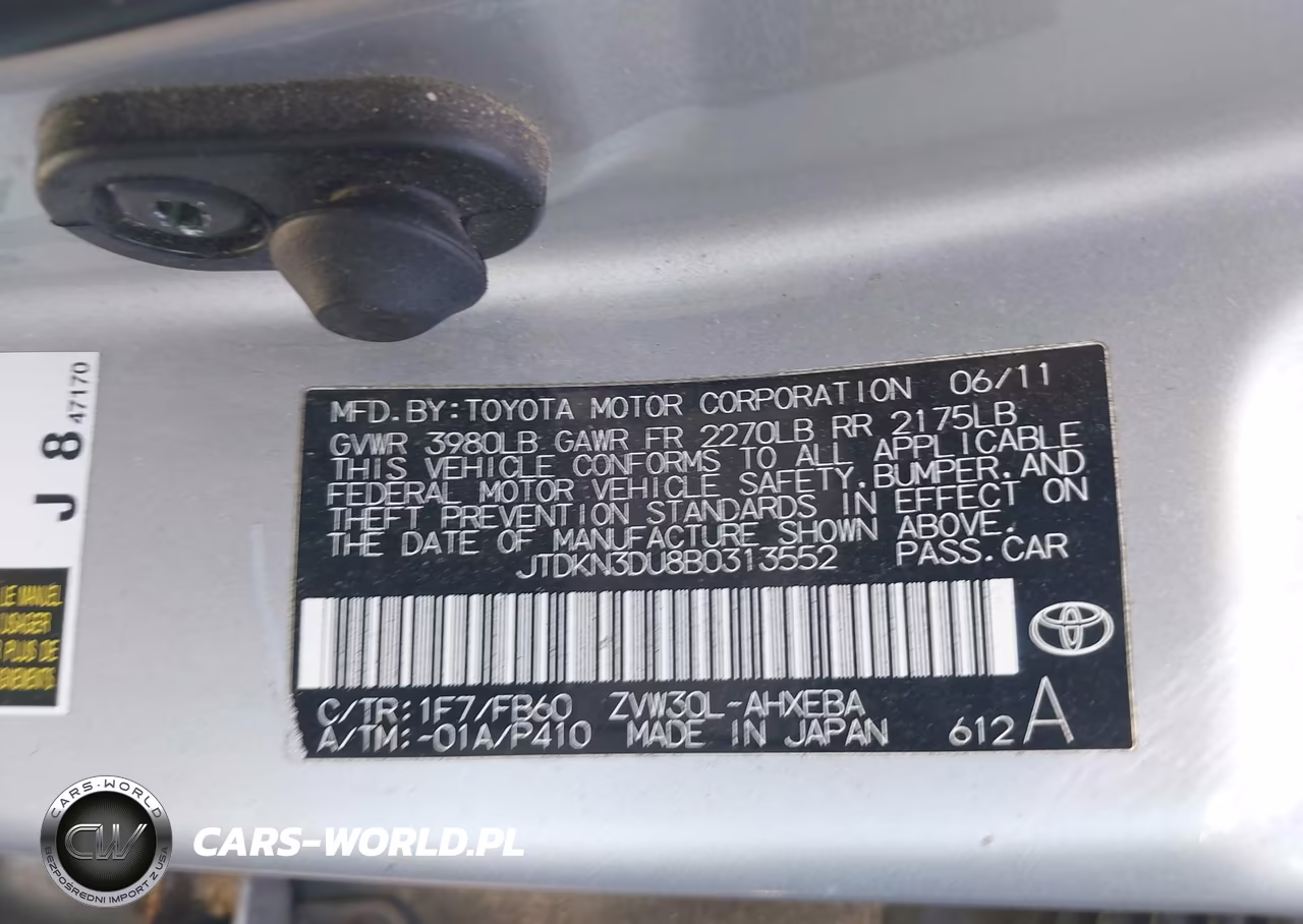 2011 Toyota Prius Two VIN:JTDKN3DU8B0313552 - 9