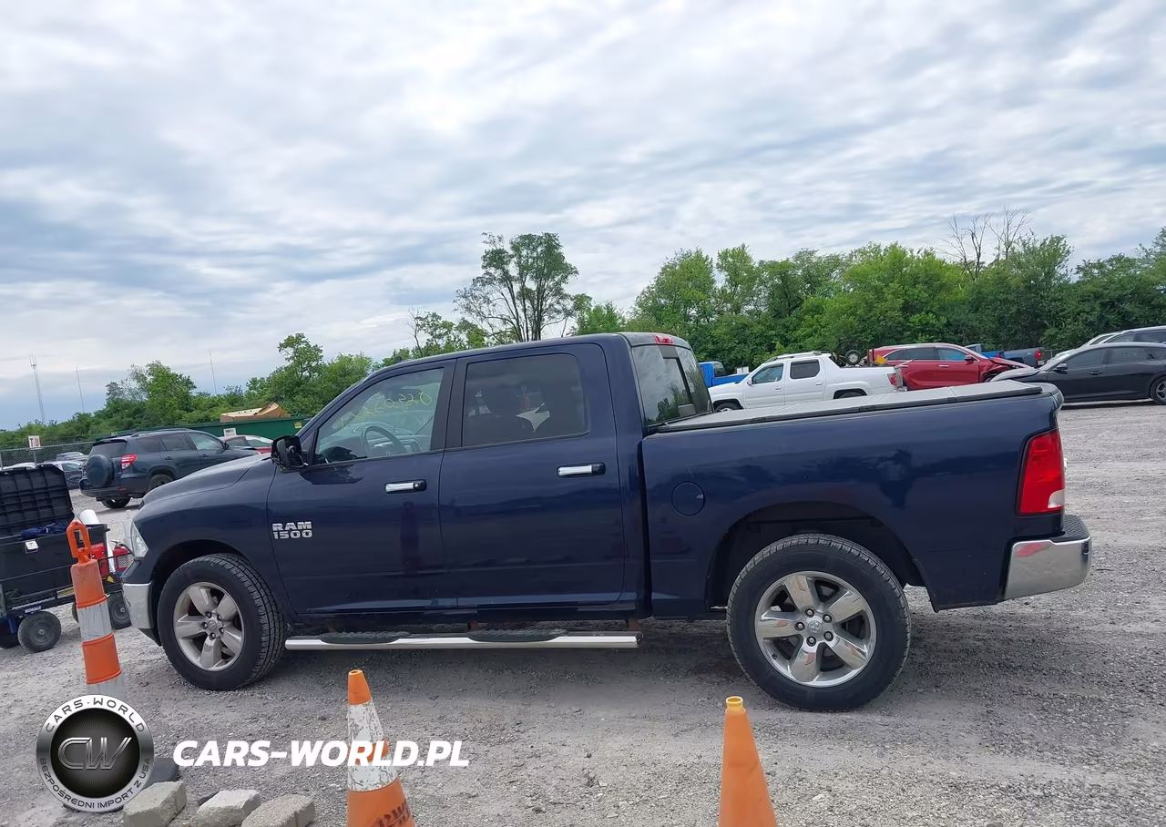 2018 Ram 1500 Big Horn 4X4 5'7 Box VIN:3C6RR7LG3JG246754 - 13