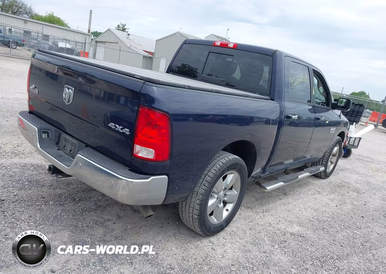 2018 Ram 1500 Big Horn 4X4 5'7 Box VIN:3C6RR7LG3JG246754 - 4