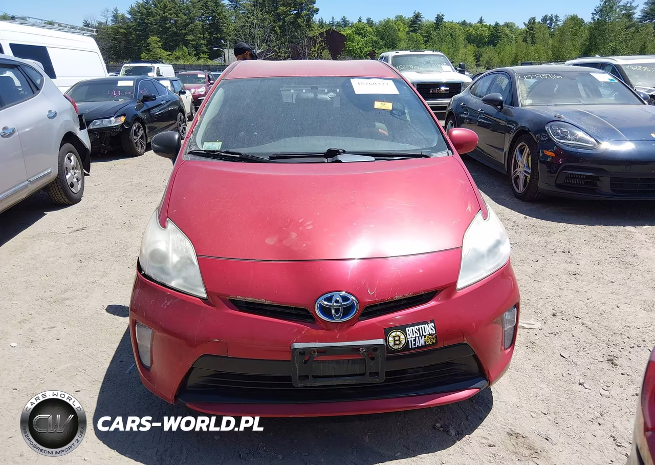 2013 Toyota Prius Two VIN:JTDKN3DUXD1630200 - 12