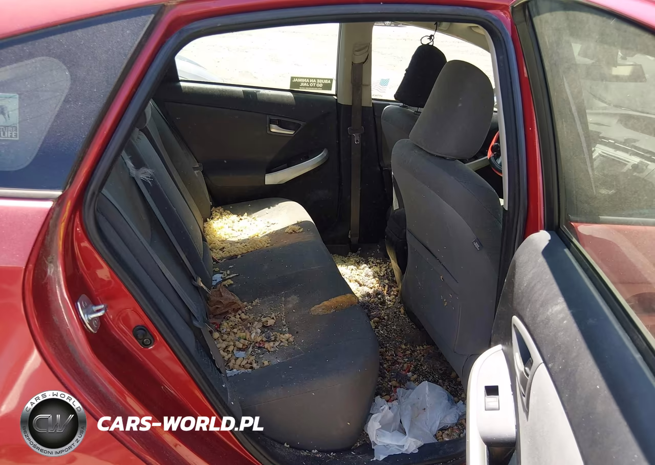 2013 Toyota Prius Two VIN:JTDKN3DUXD1630200 - 8