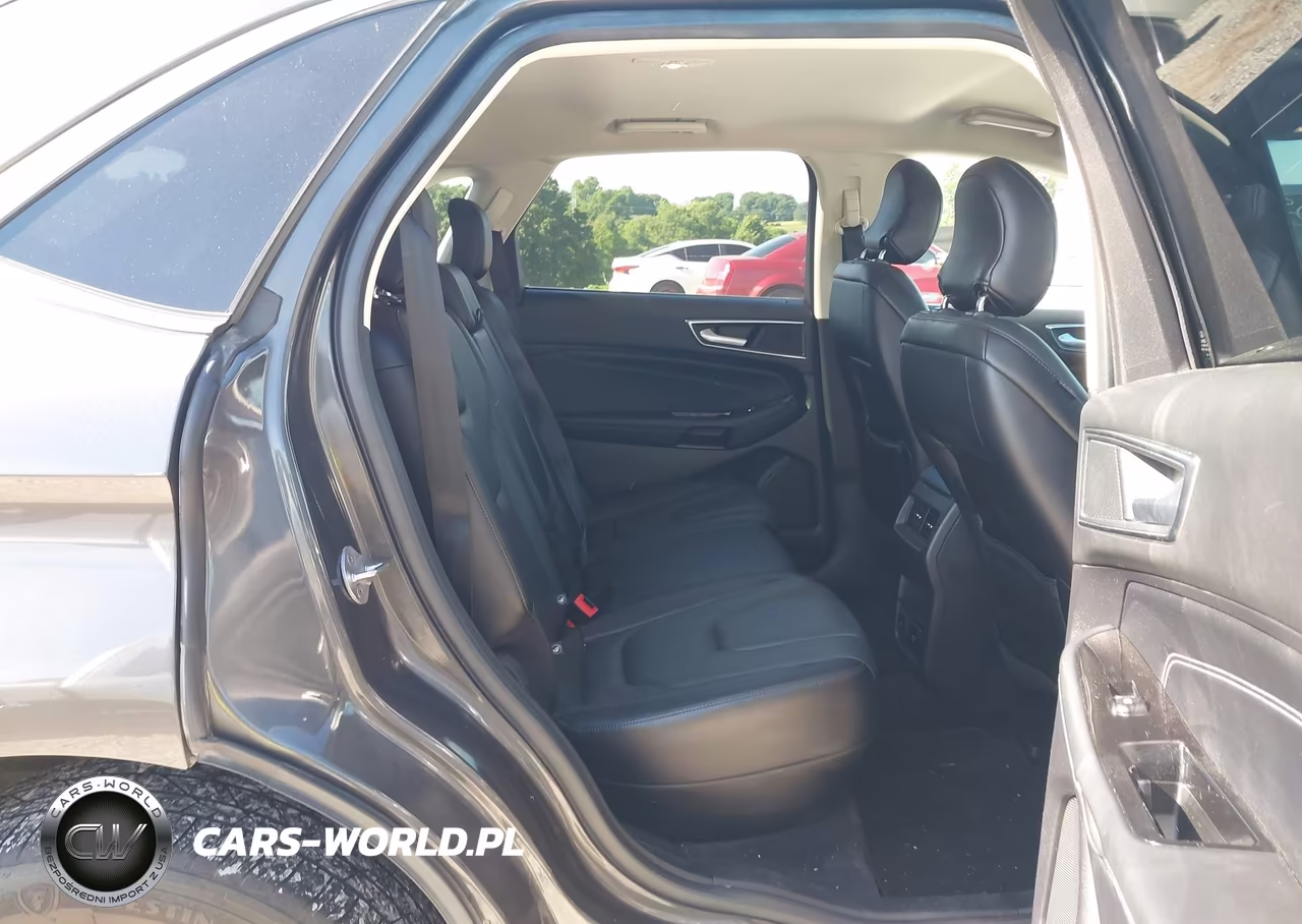 2018 Ford Edge Titanium VIN:2FMPK4K97JBB95845 - 8